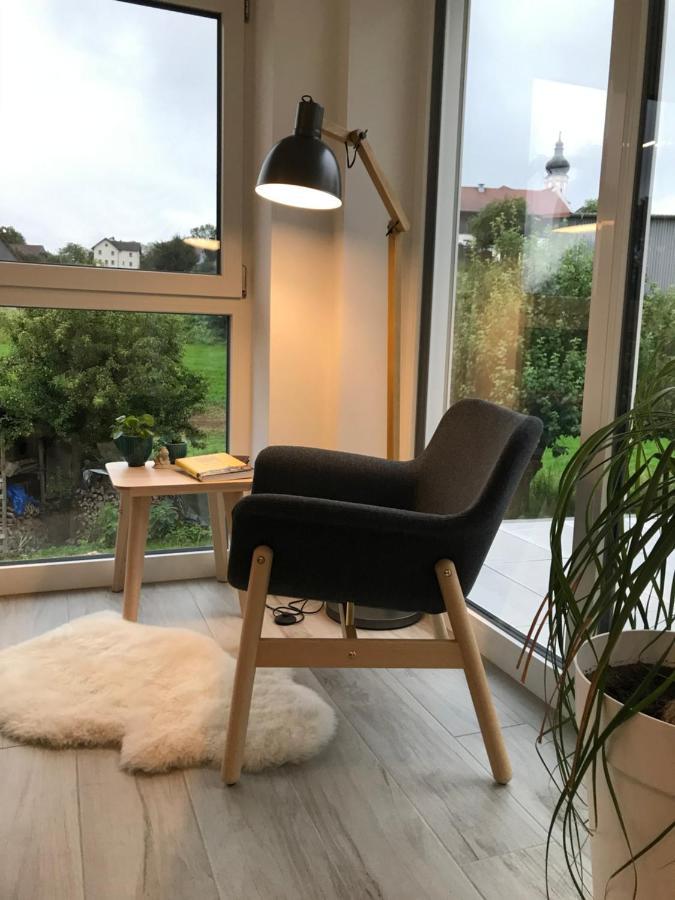 Ferienwohnung „Frosch“ Neukirchen-Balbini Exteriör bild